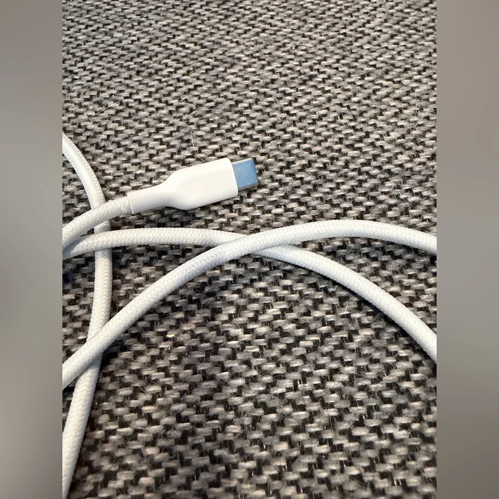 Apple USB-C To Lightning Cable